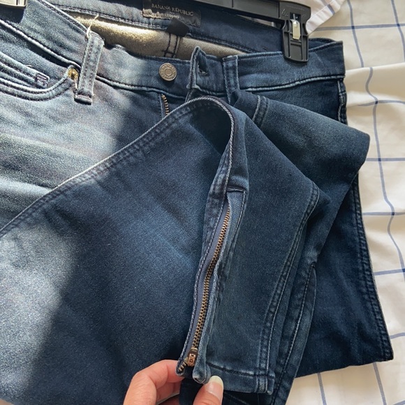 Banana Republic Skinny Jeans - Picture 4 of 4